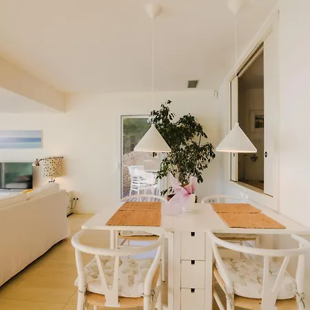 B Apartment