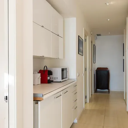 B Apartment